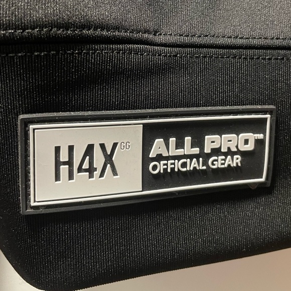 H4X Pro Gaming Sweater - Picture 7 of 9